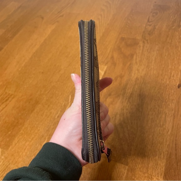 Coach Signature Canvas Zip Around Wristlet - Picture 8 of 13